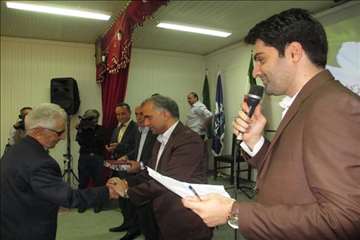 گزارش تصویری بزرگداشت روز ملی دامپزشکی در گیلان ( 14 مهر 94 )