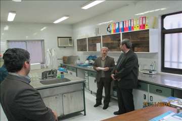 بازدید معاون تشخیص و درمان از آزمایشگاههای بخش دولتی استان گیلان