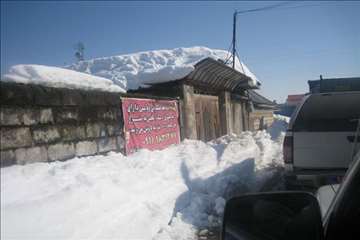 حضور رييس سازمان دامپزشكي و هيات همراه در مناطق برفگير گيلان