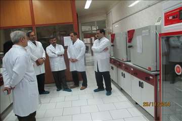 بازدید معاون تشخیص و درمان از آزمایشگاههای بخش دولتی استان گیلان