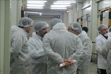 بازدید ریاست سازمان دامپزشکی کشور بهمراه هیئت روسی از مراکز تحت نظارت دامپزشکی گیلان(جوجه کشی و کشتا