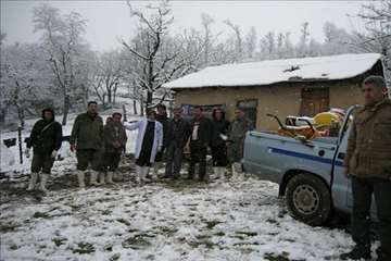 بازدید مدیر کل دامپزشکی گیلان از طرح تجمیع خدمات بهداشتی و دیدار با دامداران عشایر تالش