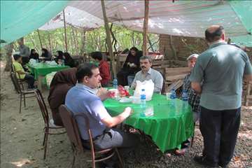 پیاده روی خانوادگی به مناسبت هفته دامپزشکی(11 مهر 94)