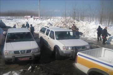 حضور رييس سازمان دامپزشكي و هيات همراه در مناطق برفگير گيلان