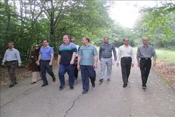 پیاده روی خانوادگی به مناسبت هفته دامپزشکی(11 مهر 94)