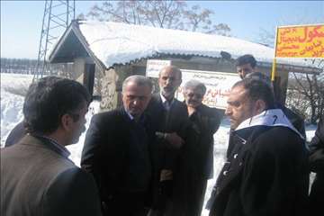 حضور رييس سازمان دامپزشكي و هيات همراه در مناطق برفگير گيلان