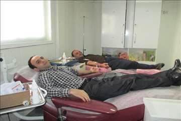 اهدای خون بمناسبت روز ملی دامپزشکی- 96 