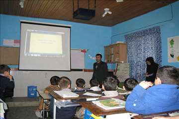 آموزش بيماريهاي مشترك در مدارس انزلي