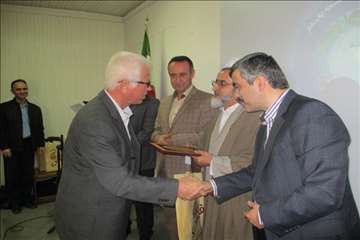 کارمندان نمونه و بازنشستگان دامپزشکی گیلان(مهرماه 1395)