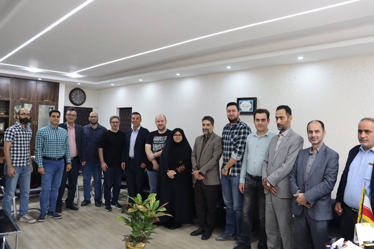 دیدار کارکنان بخش دولتی و دامپزشکان شاغل در بخش خصوصی شهرستان خمام با فرماندار این شهرستان